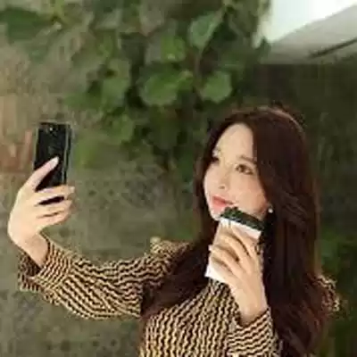 钭小雯